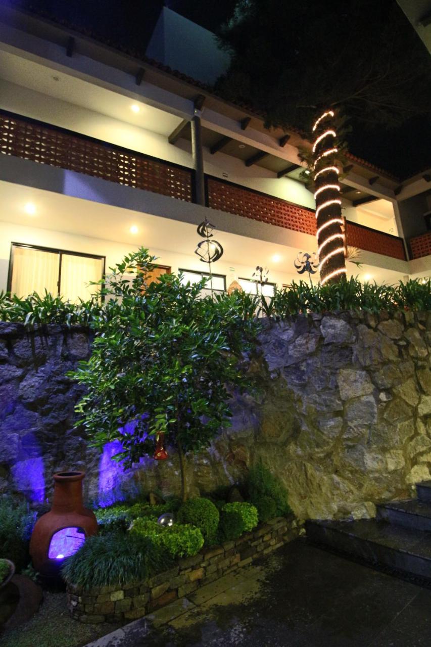 Araucaria Hotel Boutique Valle de Bravo Bagian luar foto